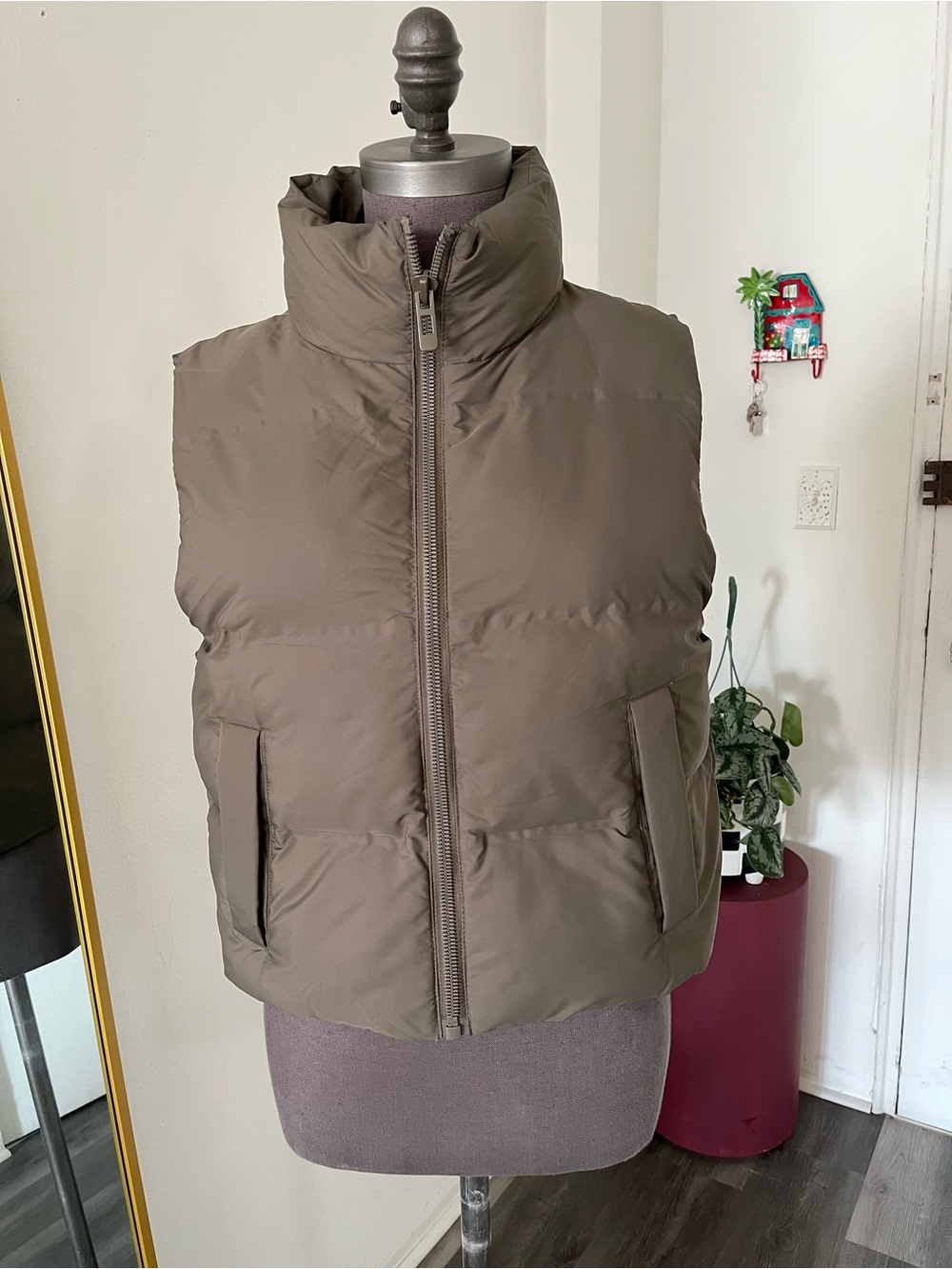 ZARA Quilted Puffer Jacket in Olive